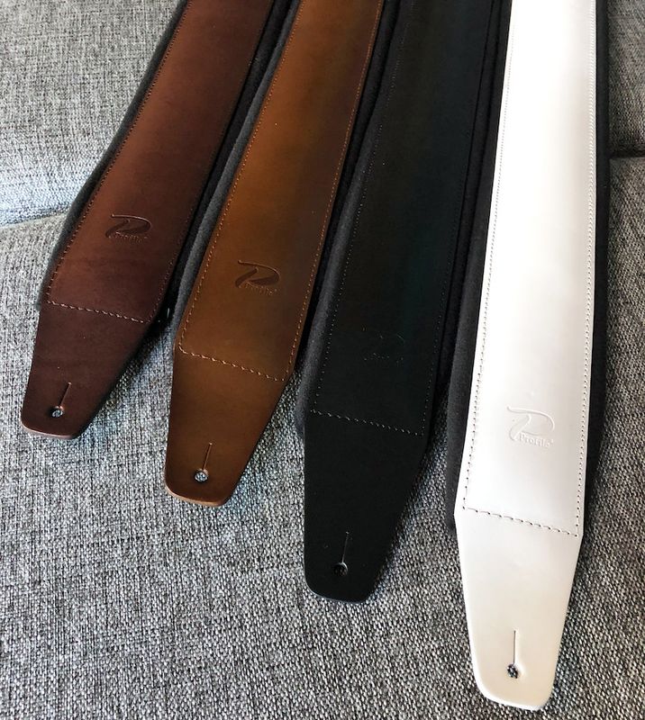 Profile FPB01 Pro Italian Leather Guitar Strap Black
