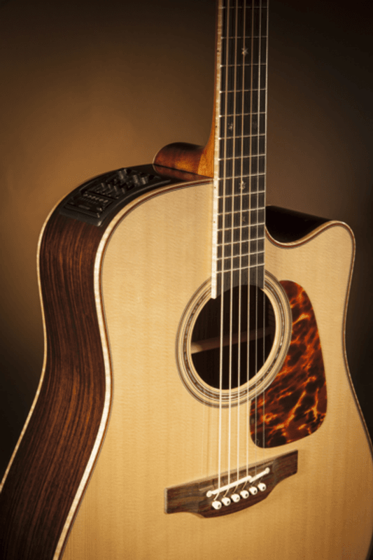 Takamine P7DC Dreadnought Gitar, m/ CTP-3 Cool Tube preamp, Naturel
