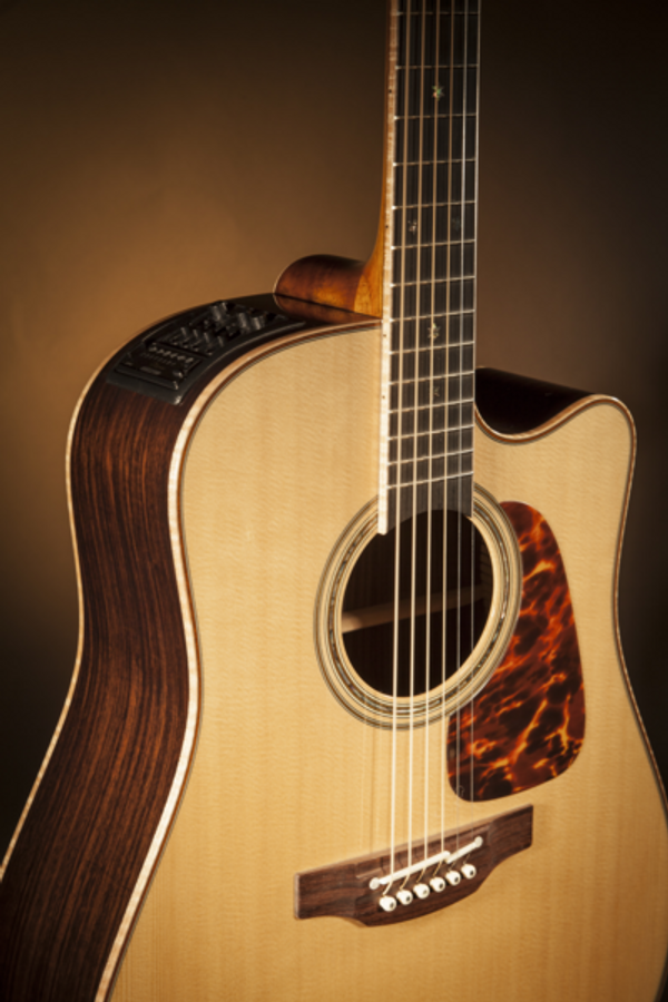 Takamine P7DC Dreadnought Gitar, m/ CTP-3 Cool Tube preamp, Naturel