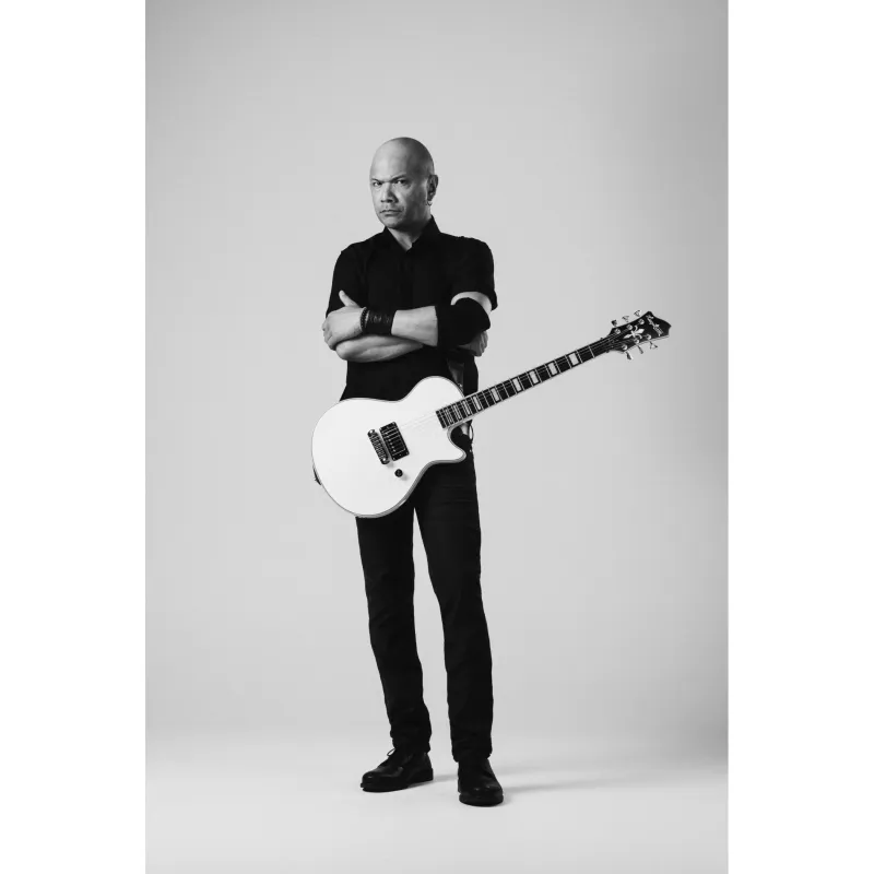 Hagström UltraMax DJS Danko Jones Signature