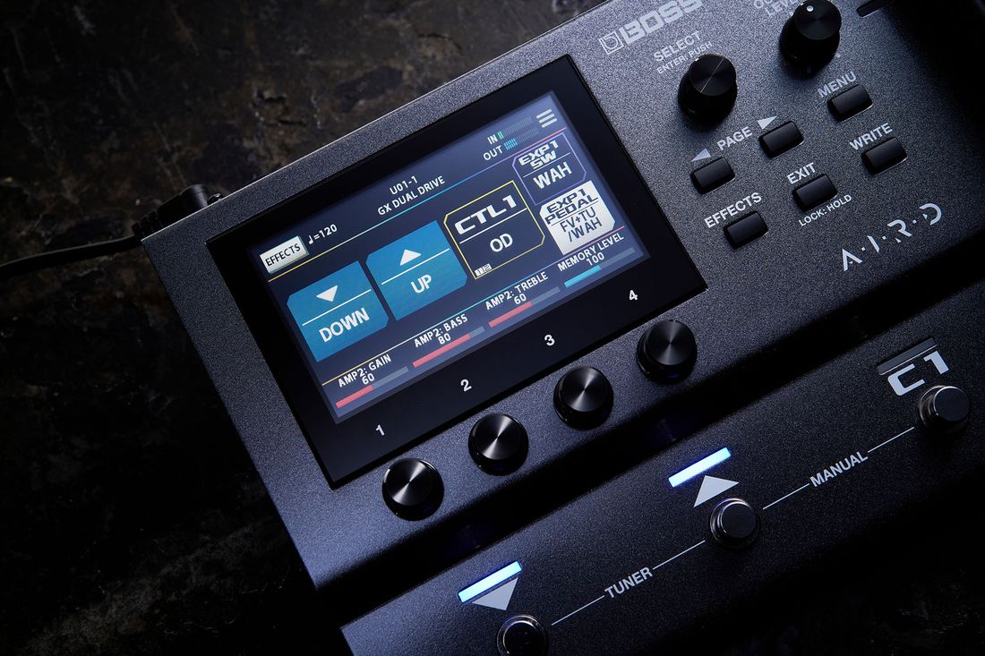 Boss GX-10 Gitar/Bass Effekt Prosessor